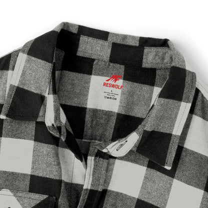 Cozy Unisex Flannel Shirt with Panda Design – Perfect for Casual Wear
