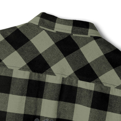 Cozy Unisex Flannel Shirt with Panda Design – Perfect for Casual Wear